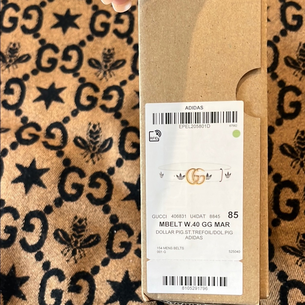 Gucci/Adidas collaboration White and Gold belt with Double G Buckle - Picture 10 of 10